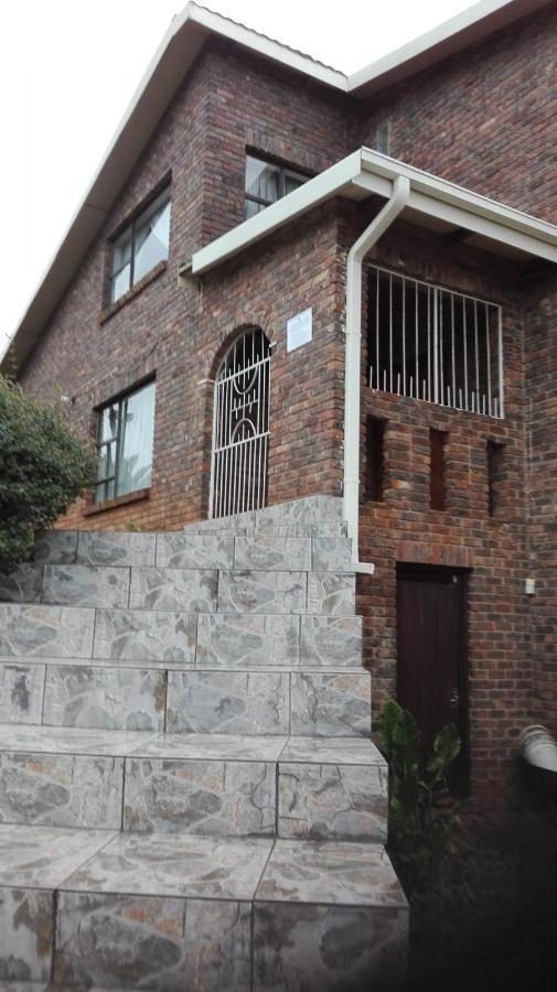 גרסקופ Hamba Kancane Ma-Africa Guest House מראה חיצוני תמונה