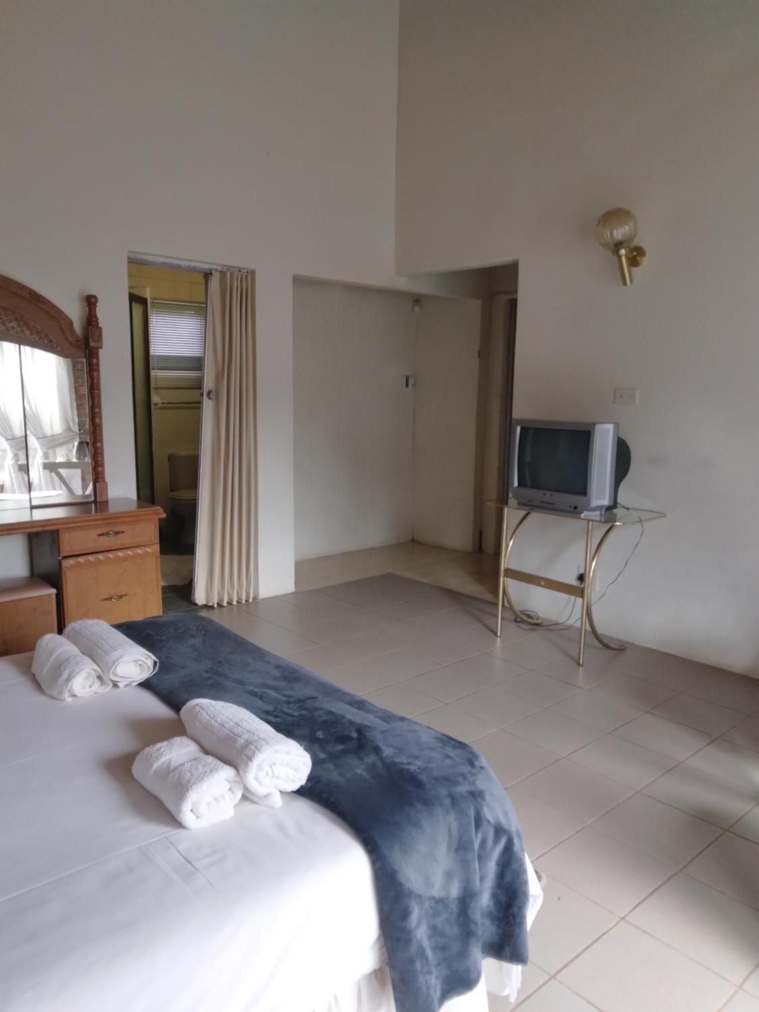גרסקופ Hamba Kancane Ma-Africa Guest House מראה חיצוני תמונה