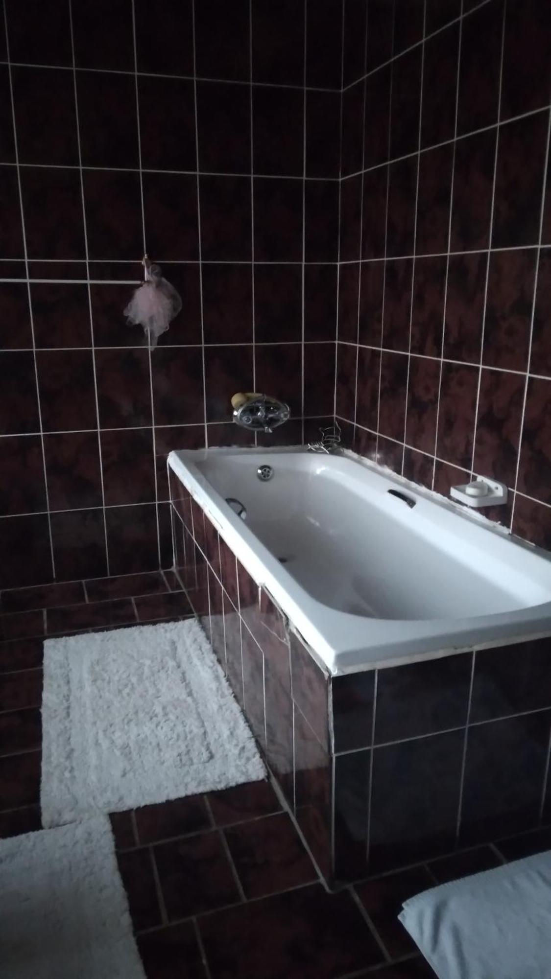 גרסקופ Hamba Kancane Ma-Africa Guest House מראה חיצוני תמונה
